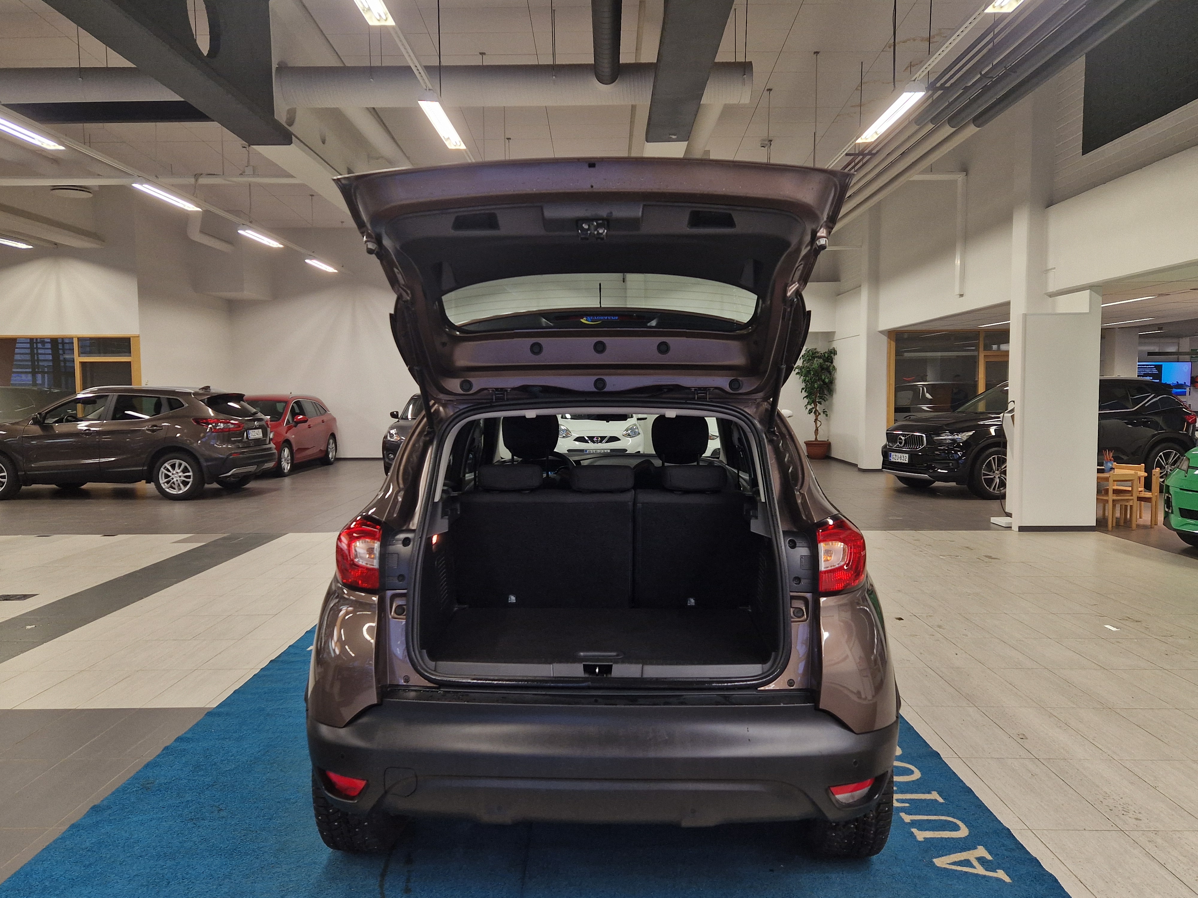 Renault CAPTUR TCE 120 EDC-AUT EXPRESSION