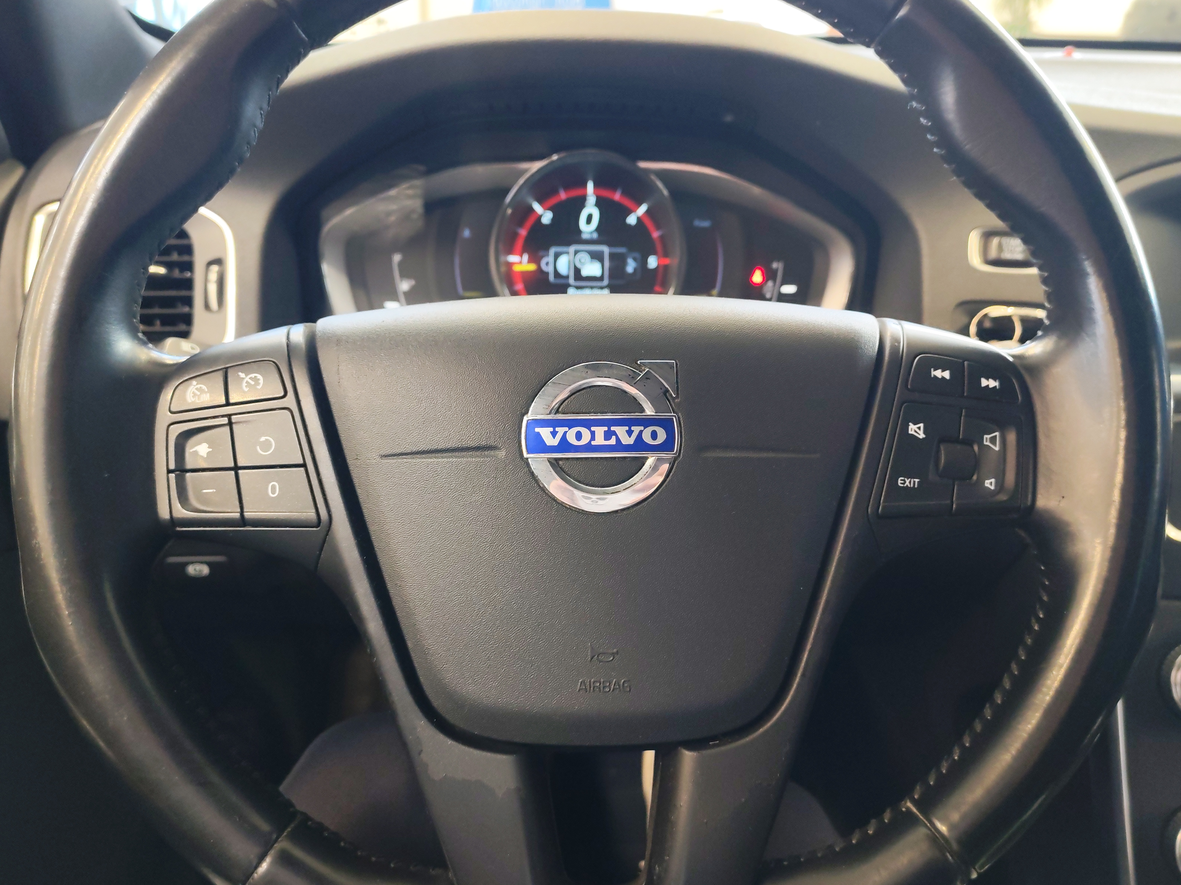 Volvo V60 D4 KINETIC.