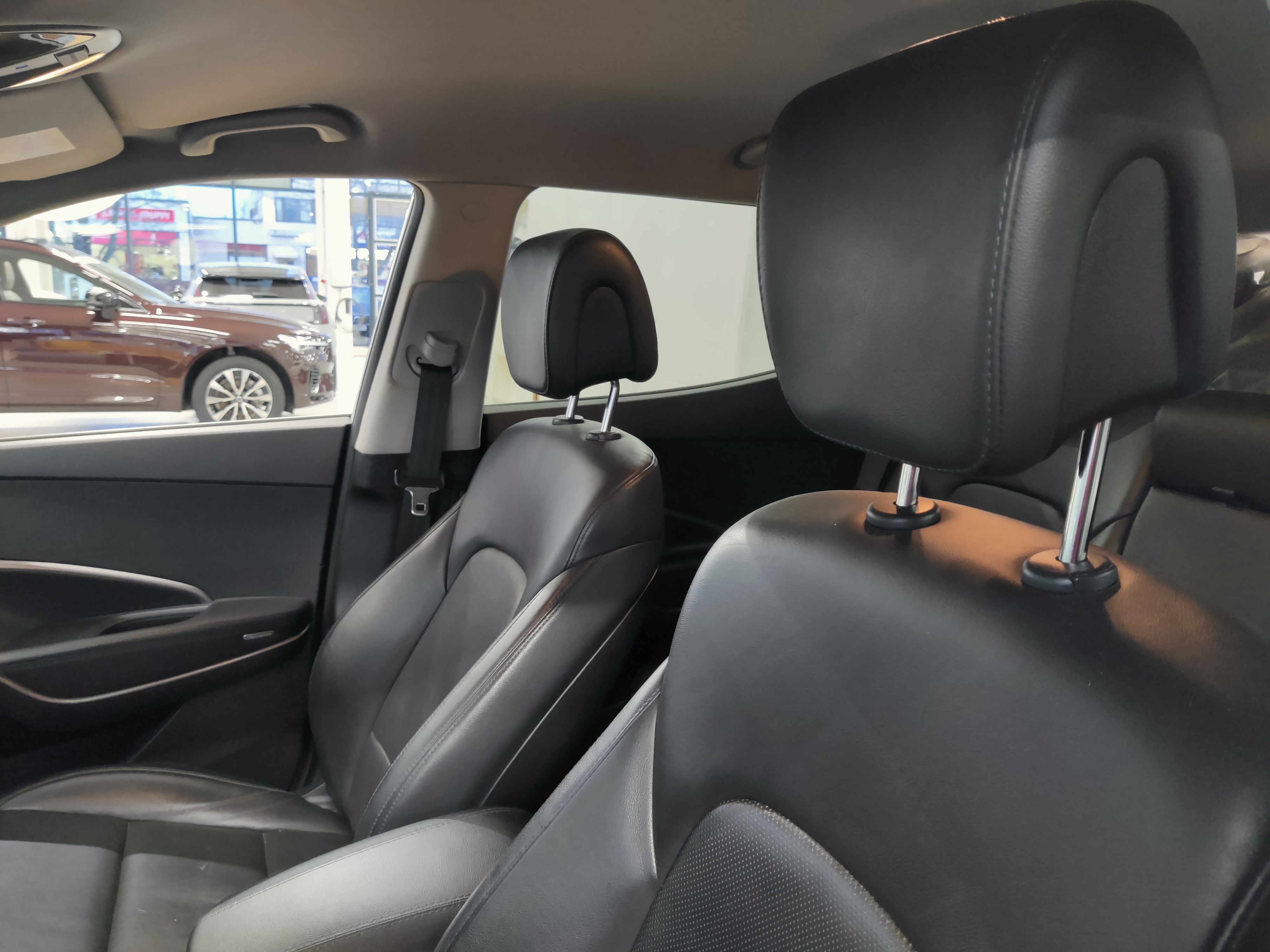 Hyundai SANTA FE 4WD 2,2 CRDI 145KW 6AT STYLE