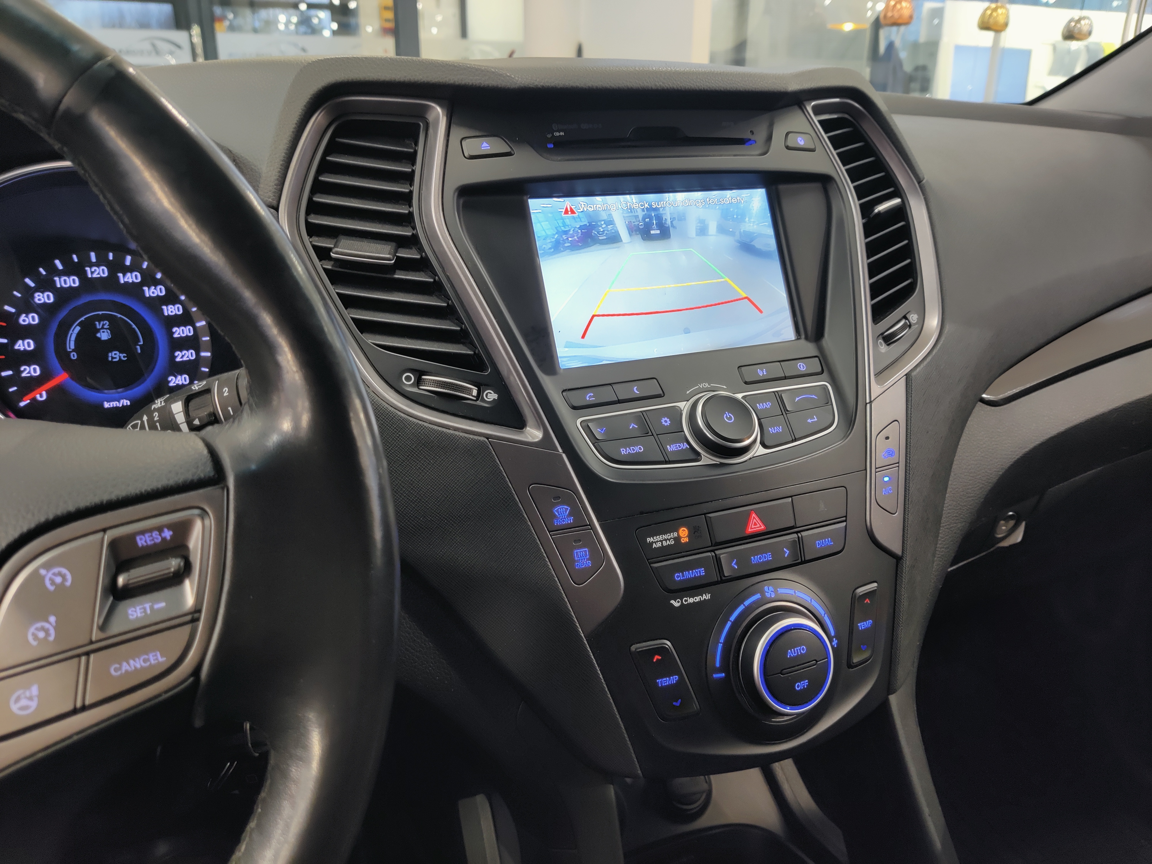 Hyundai SANTA FE 4WD 2,2 CRDI 145KW 6AT STYLE