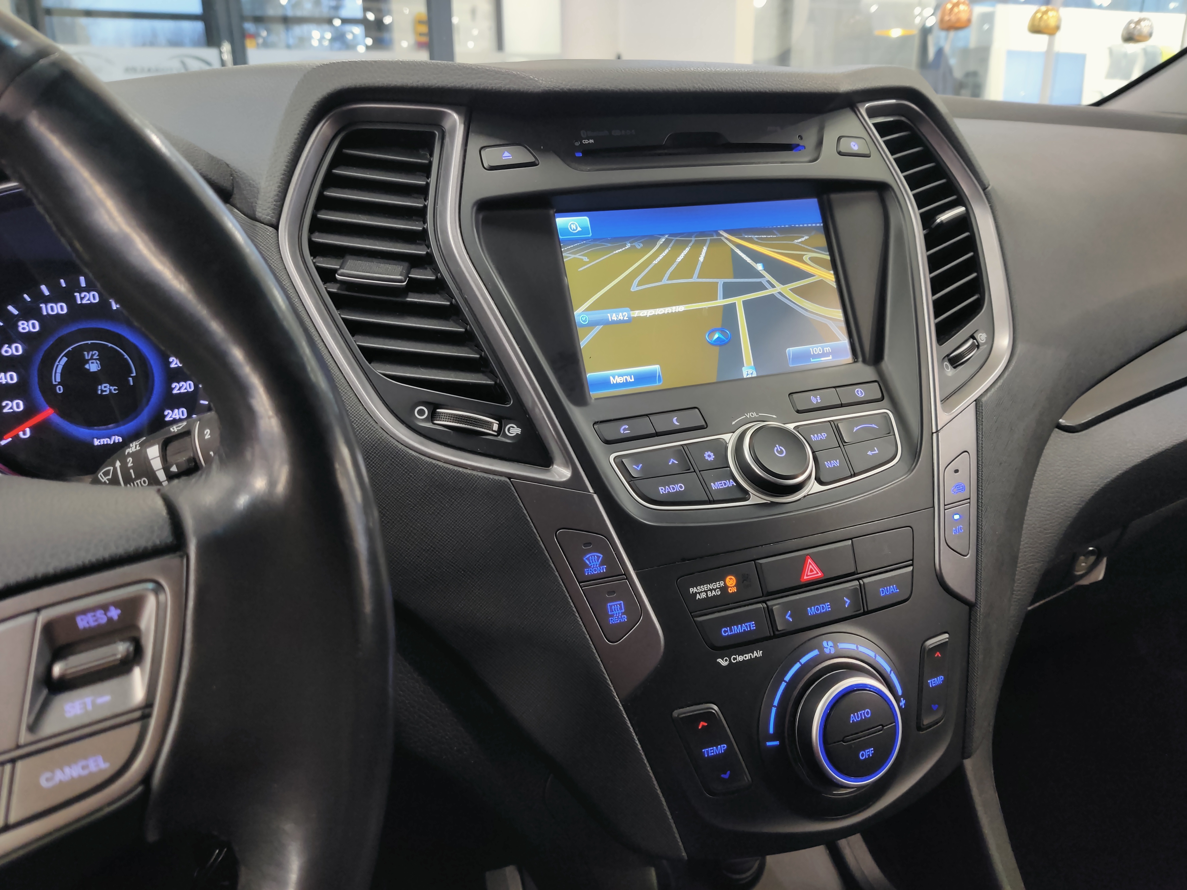 Hyundai SANTA FE 4WD 2,2 CRDI 145KW 6AT STYLE