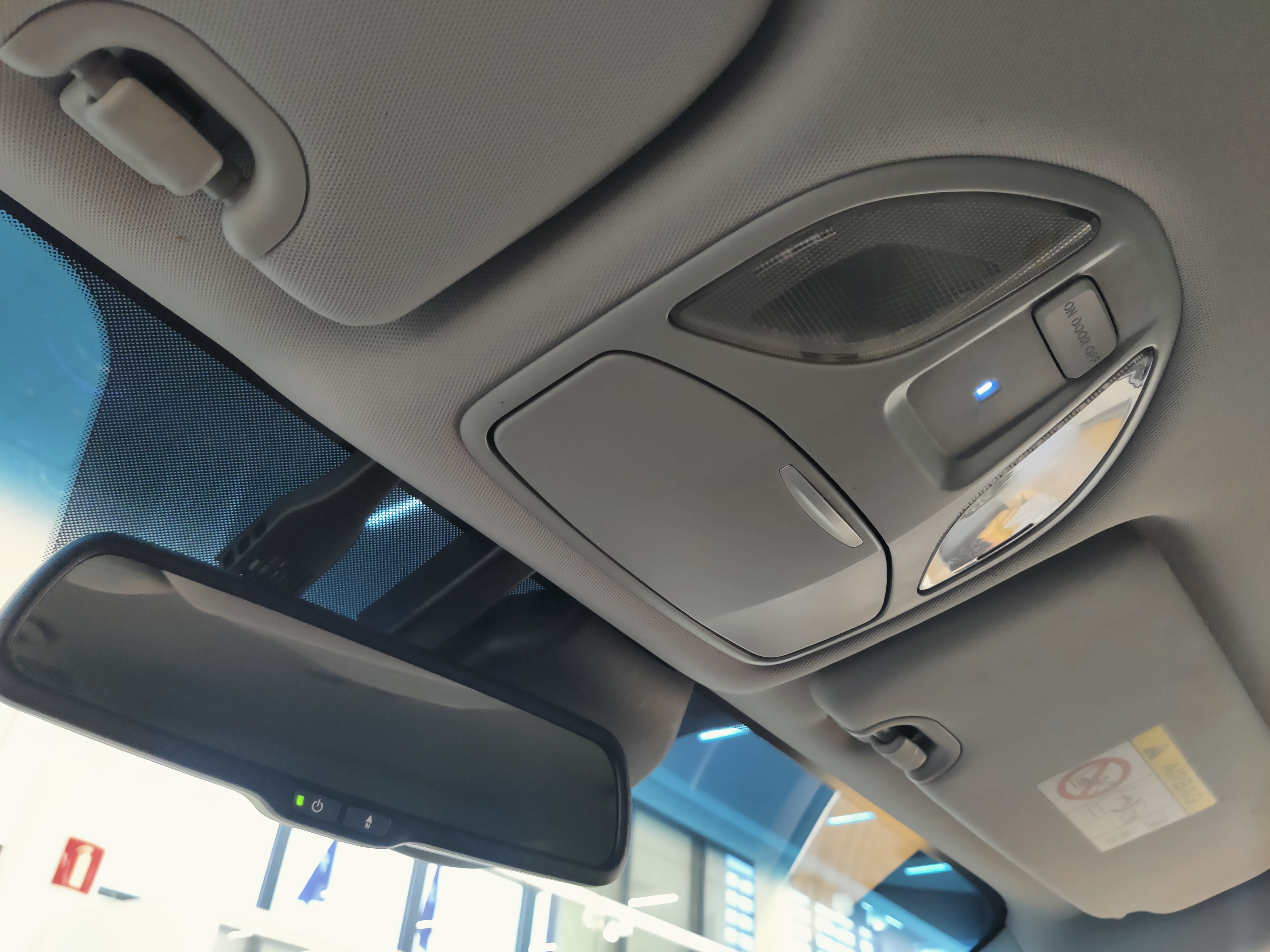 Hyundai SANTA FE 4WD 2,2 CRDI 145KW 6AT STYLE