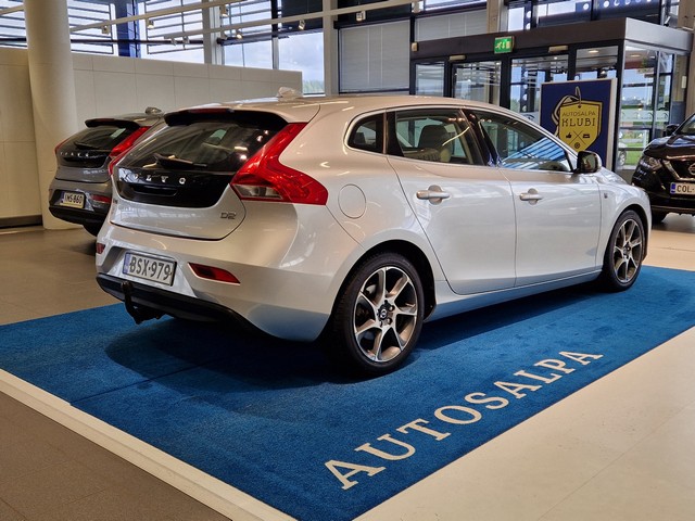 Volvo V40 D2 OCEAN RACE AUT