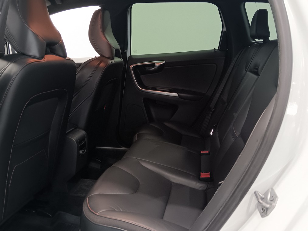 Volvo XC60 D4 OCEAN RACE BUSINESS AUT