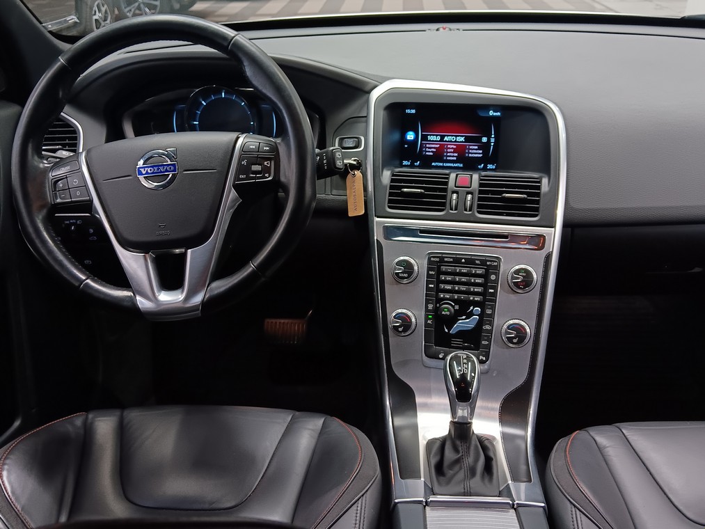 Volvo XC60 D4 OCEAN RACE BUSINESS AUT