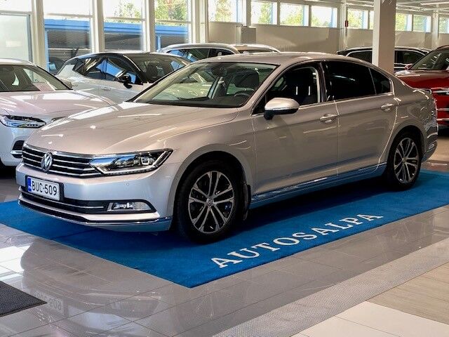 volkswagen PASSAT SEDAN COMFORTLINE 1,4 TSI 92 KW (125 HV) DSG-AUTOM