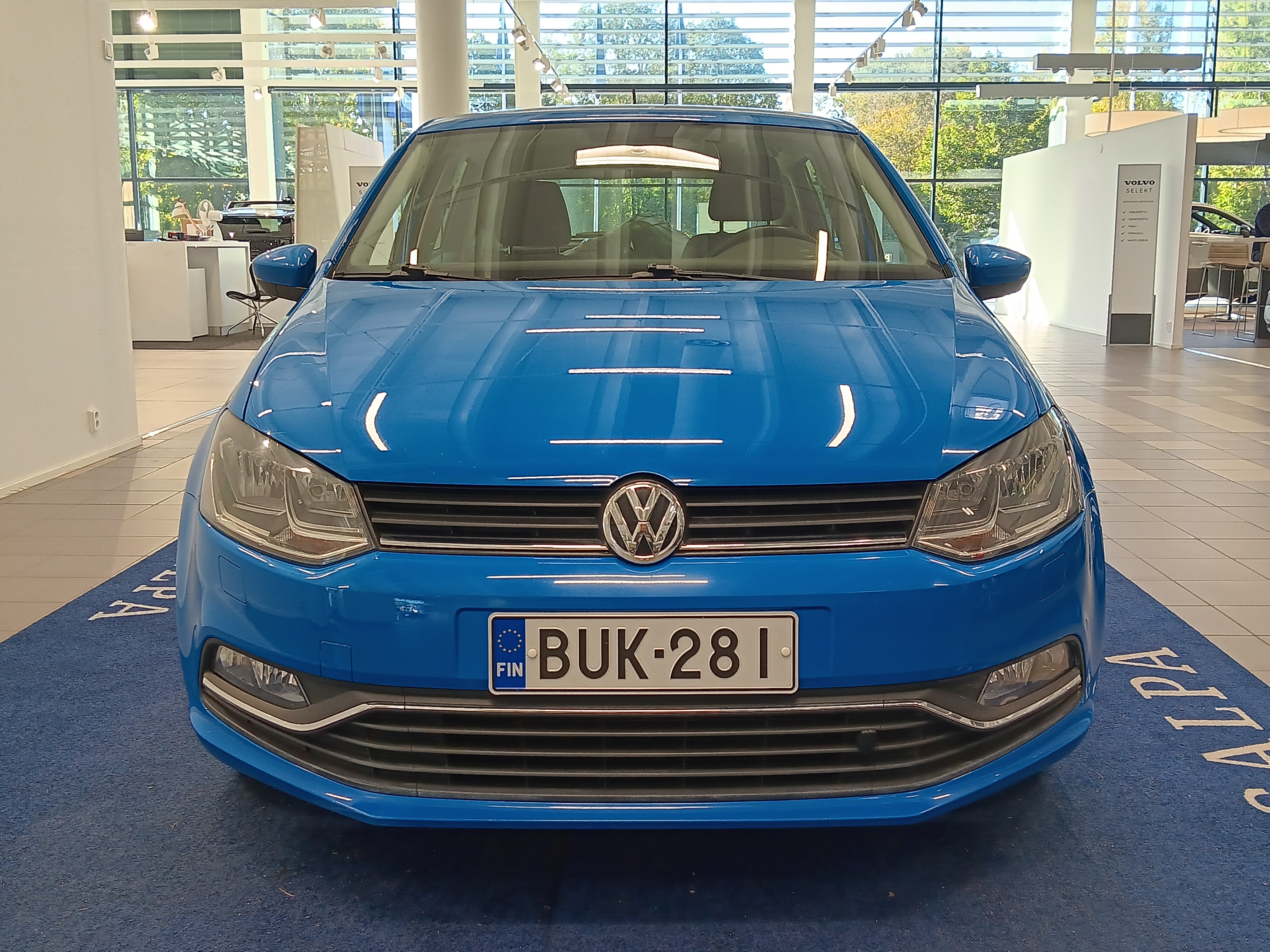 Volkswagen Polo 2015, photo 3/19