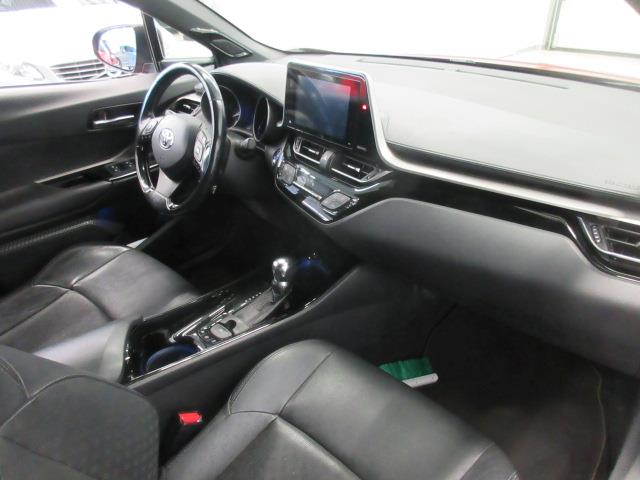 Toyota C-HR 1,8 HYBRID INTENSE