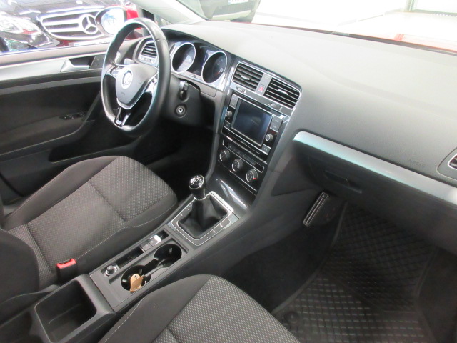 Volkswagen GOLF TRENDLINE 1,0 TSI 63 KW (85 HV)