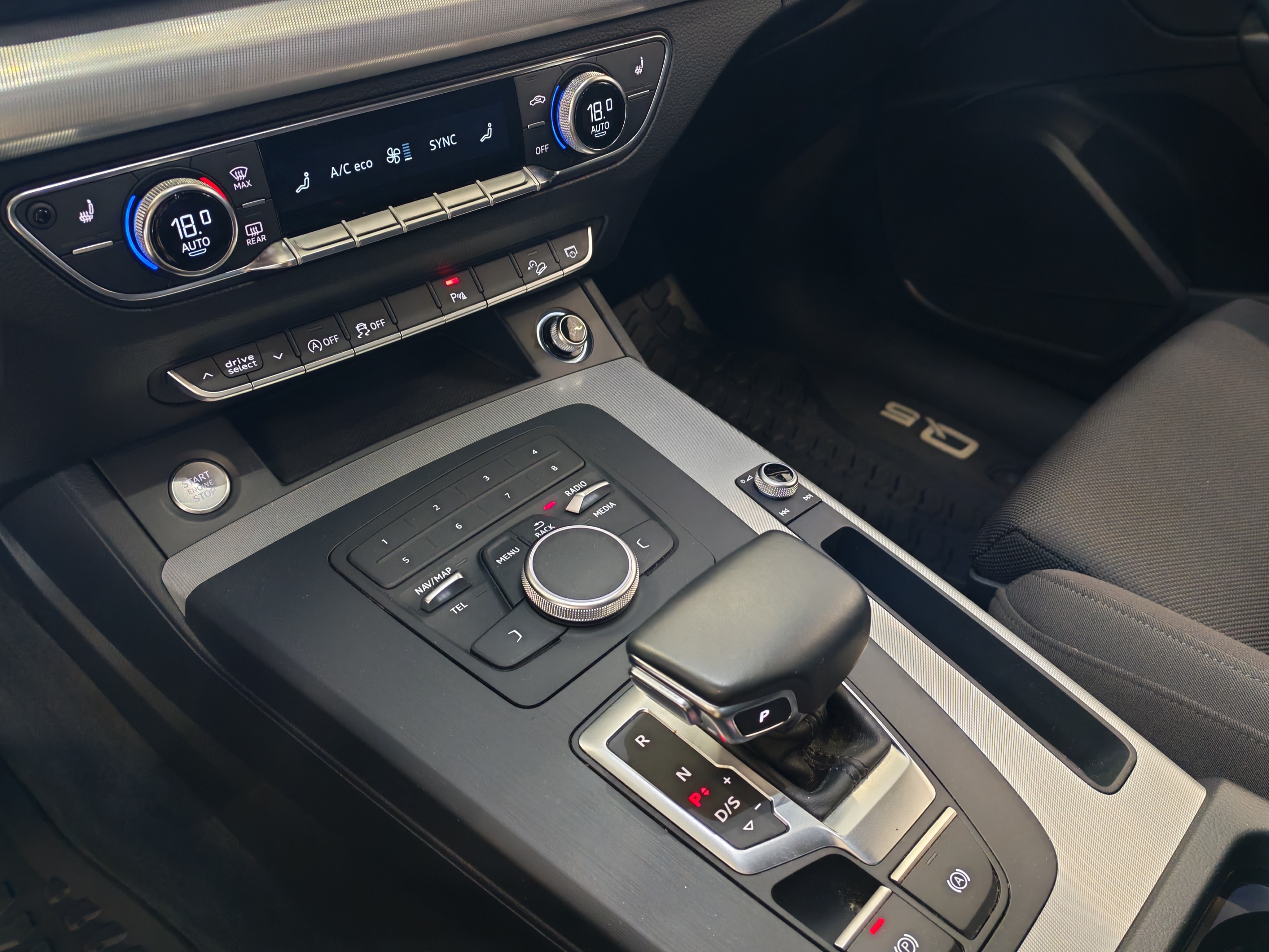 Audi Q5 BUSINESS SPORT 2,0 TDI 140 KW QUATTRO S TRONIC