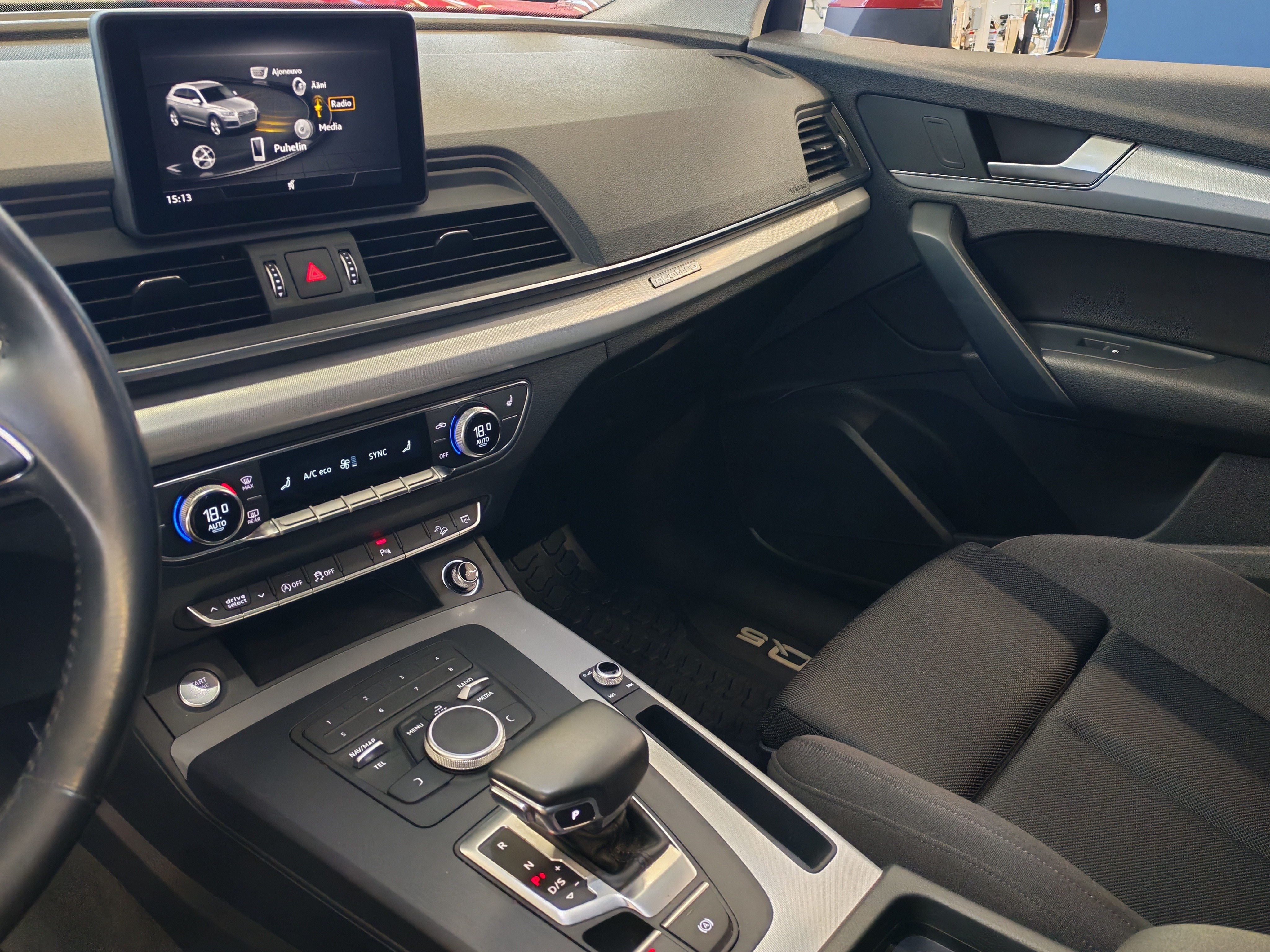 Audi Q5 BUSINESS SPORT 2,0 TDI 140 KW QUATTRO S TRONIC