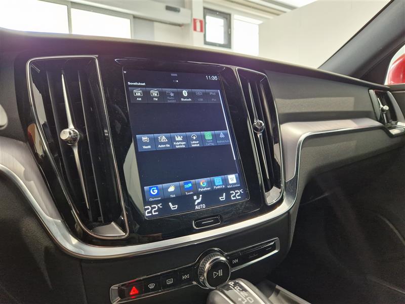 Volvo V60 D4 MOMENTUM AUT