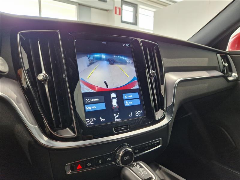 Volvo V60 D4 MOMENTUM AUT