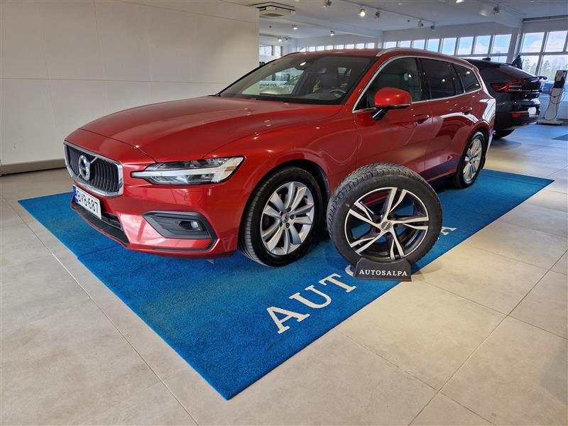 Volvo V60 D4 MOMENTUM AUT