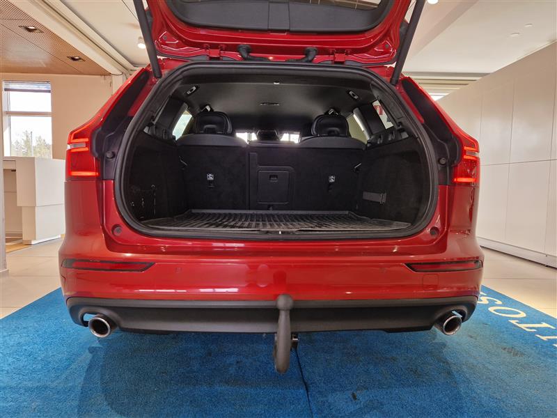 Volvo V60 D4 MOMENTUM AUT