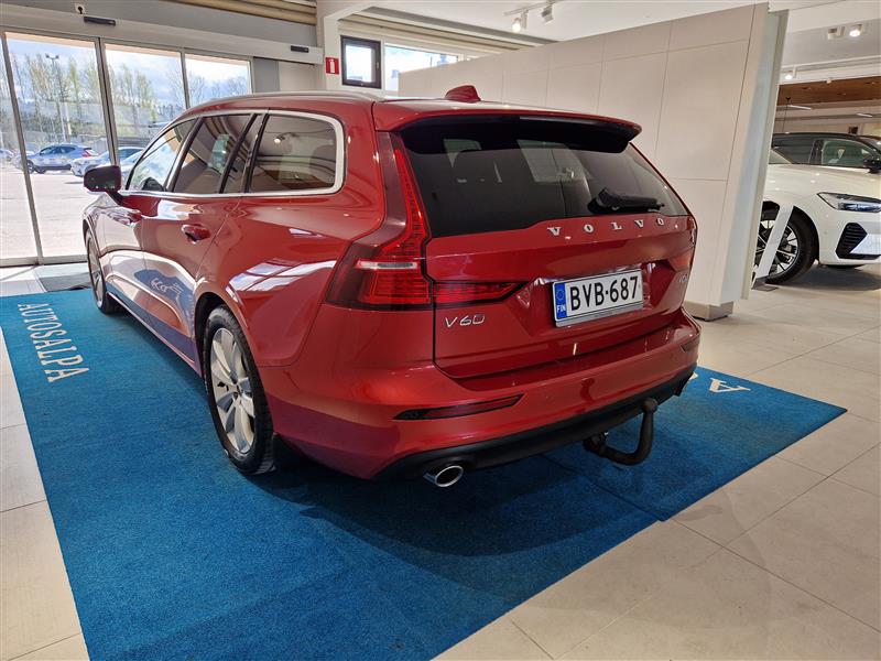 Volvo V60 D4 MOMENTUM AUT