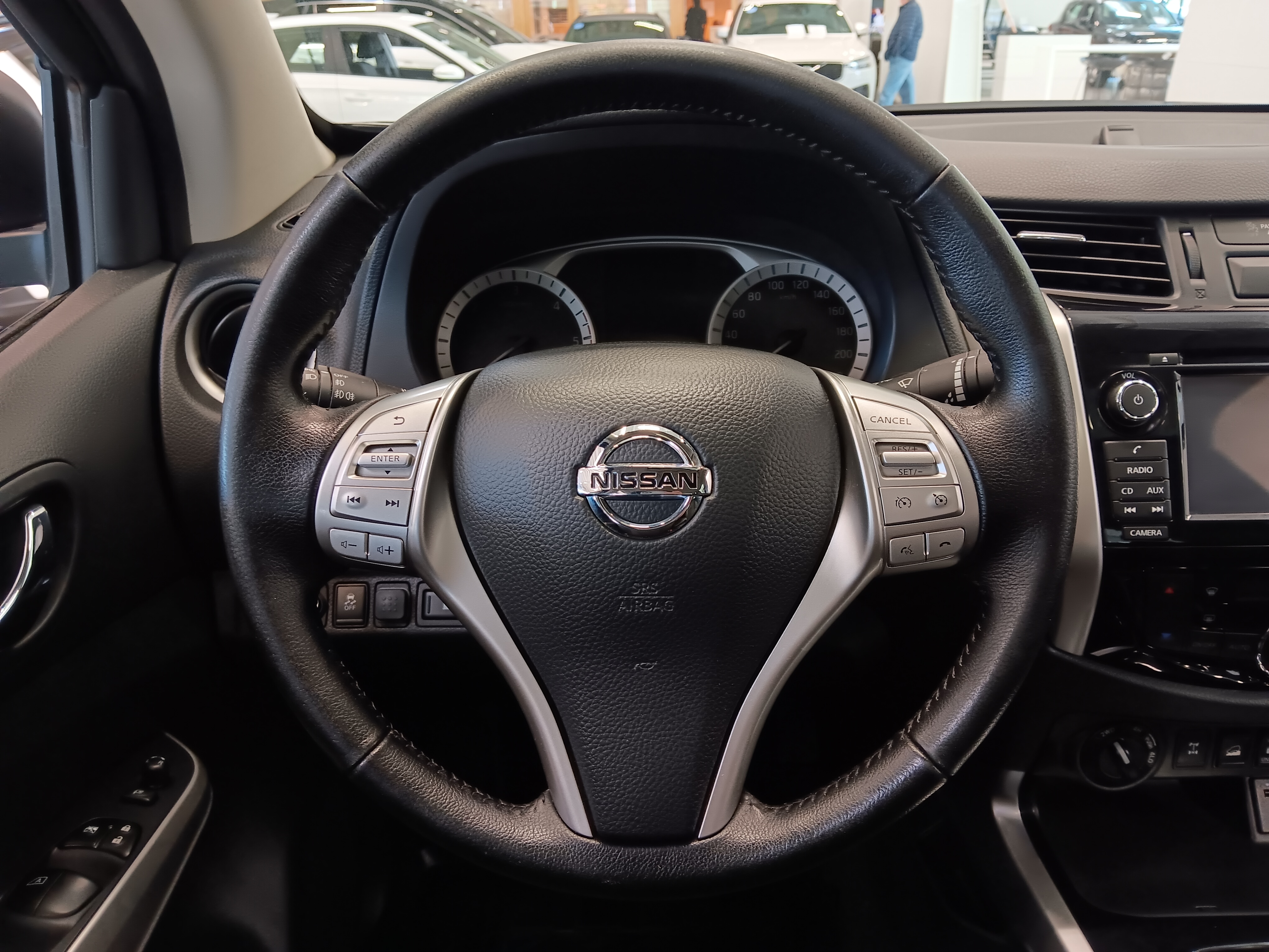 Nissan NAVARA DOUBLE CAB 2,3 DCI 190HP AT N-GUARD