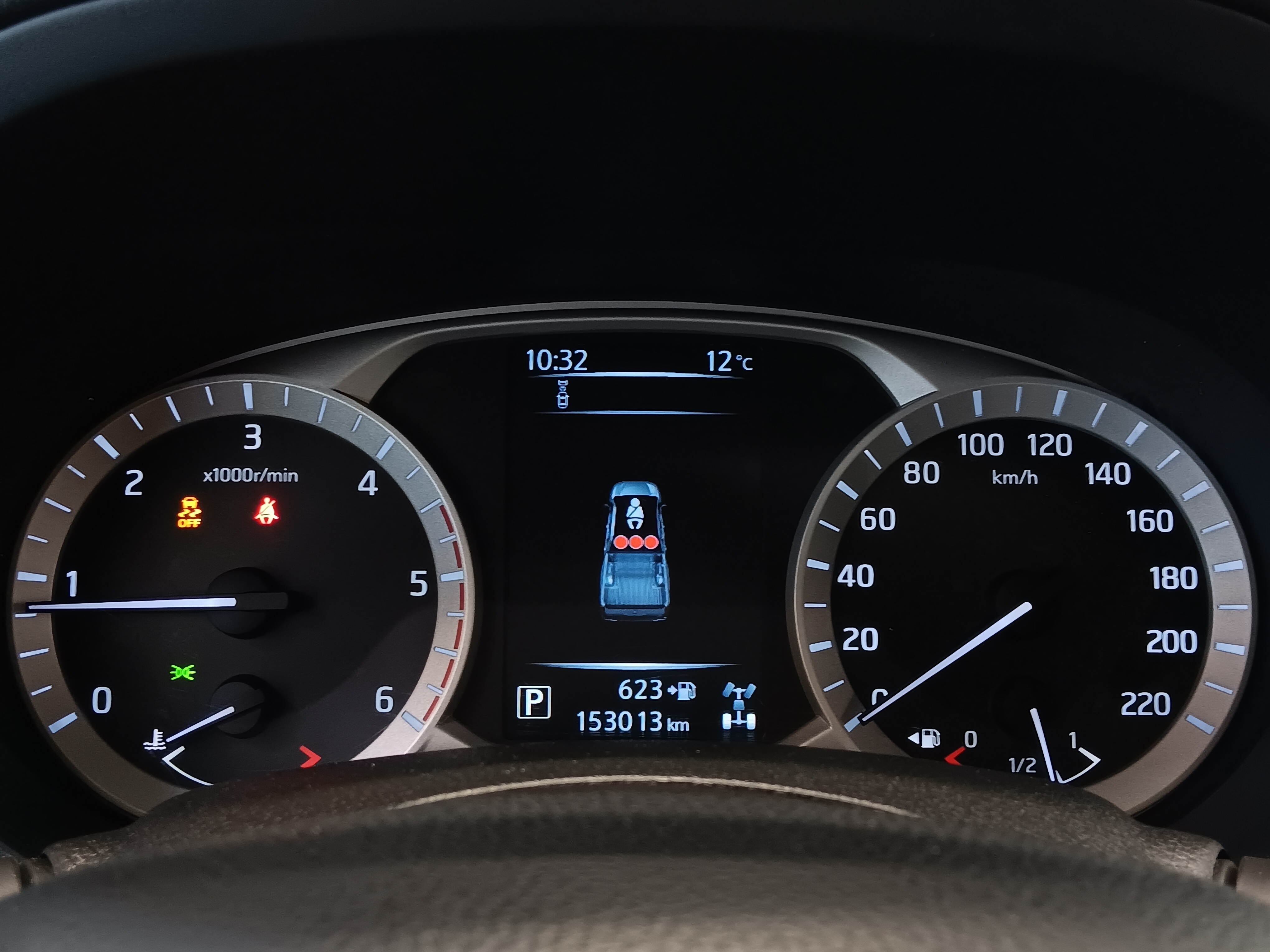 Nissan NAVARA DOUBLE CAB 2,3 DCI 190HP AT N-GUARD
