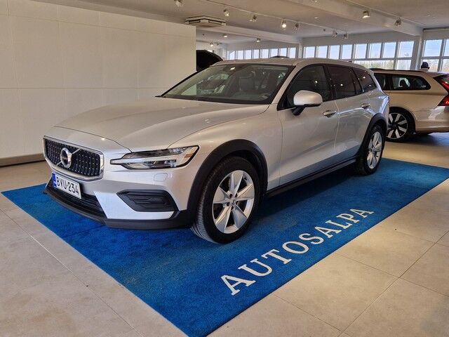 volvo V60 CROSS COUNTRY D4 AWD BUSINESS AUT