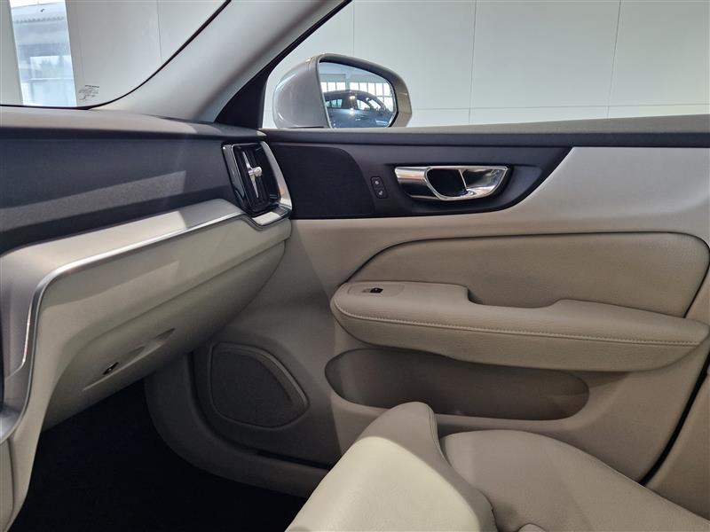 Volvo S60 T8 TWE AWD BUSINESS INSCRIPTION.TAKUU 12KK/20TKM