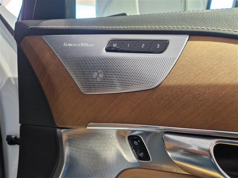 Volvo XC90 T8 AWD INSCRIPTION TAKUU 12KK/20TKM