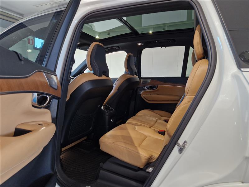 Volvo XC90 T8 AWD INSCRIPTION TAKUU 12KK/20TKM