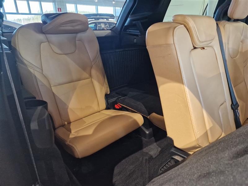 Volvo XC90 T8 AWD INSCRIPTION TAKUU 12KK/20TKM