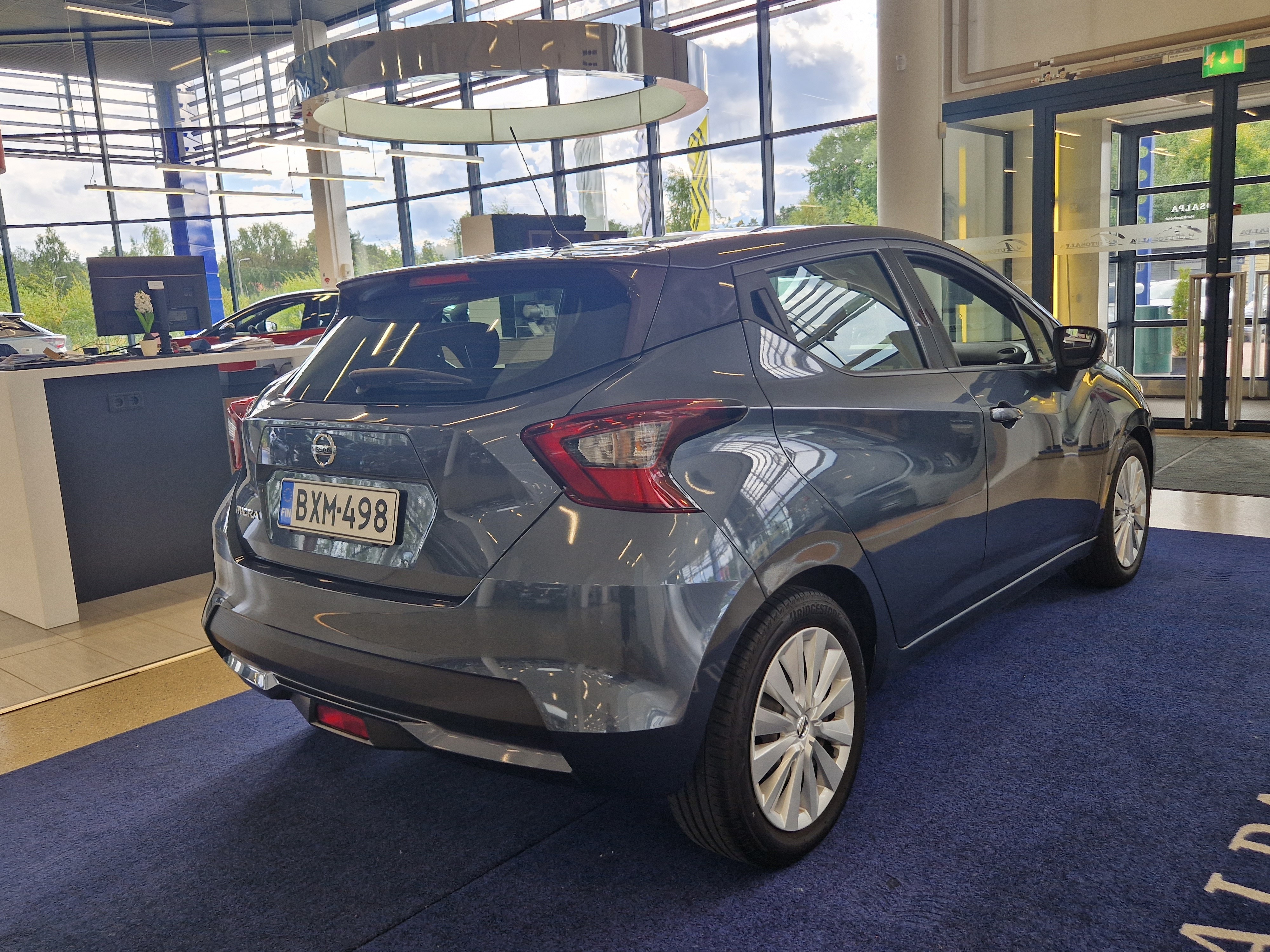 Nissan Micra IG-T 100 S/S Acenta Xtronic 2019, photo 2/12