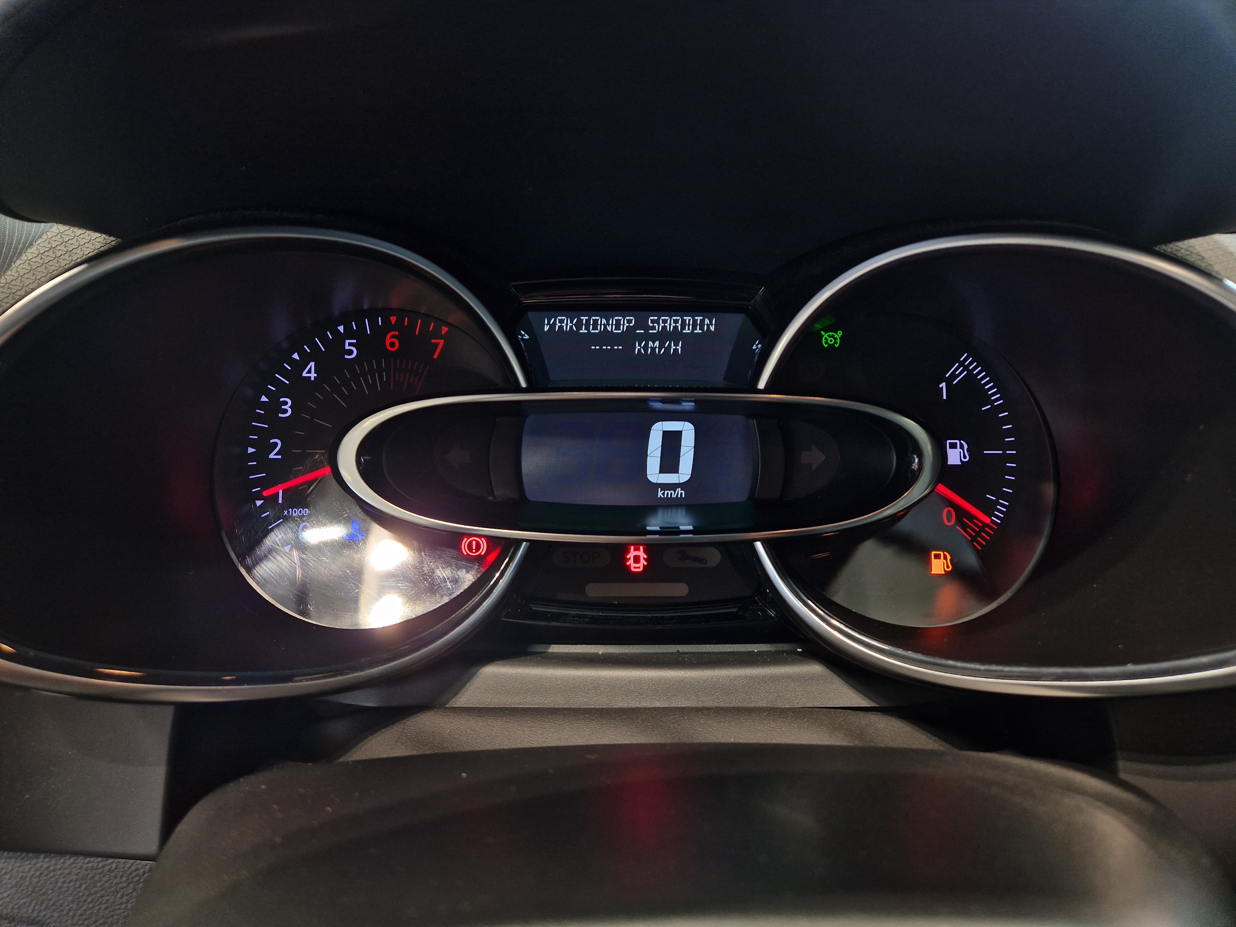 Renault CLIO SPORT TOURER TCE 90 ZEN