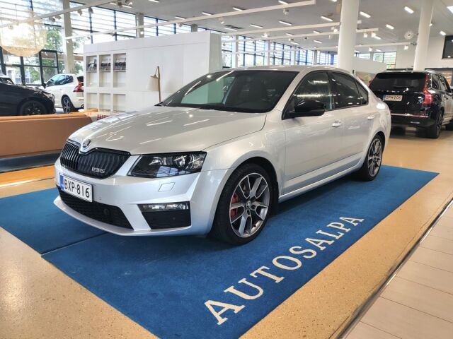 skoda OCTAVIA 2,0 TSI RS DSG AUTOM.