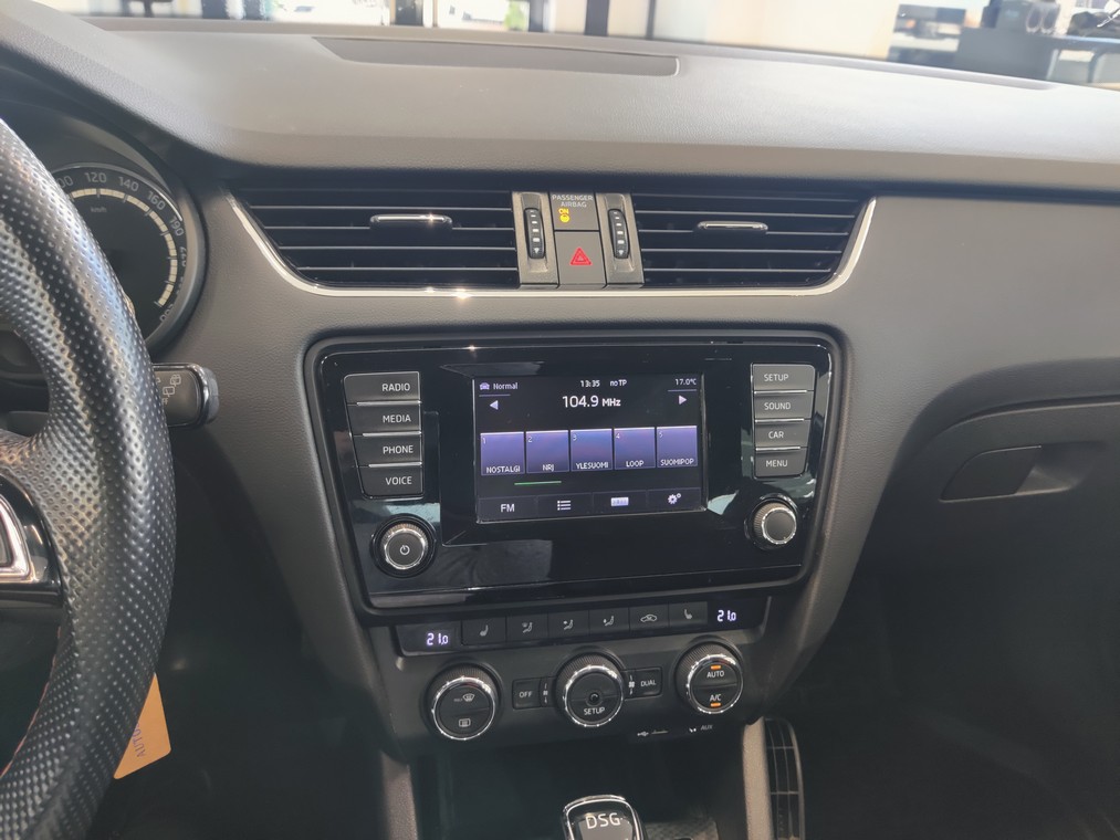 Skoda OCTAVIA 2,0 TSI RS DSG AUTOM.