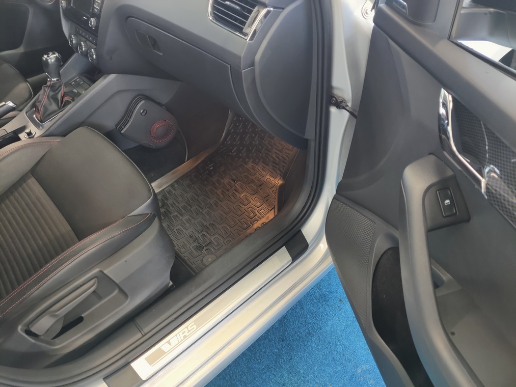 Skoda OCTAVIA 2,0 TSI RS DSG AUTOM.