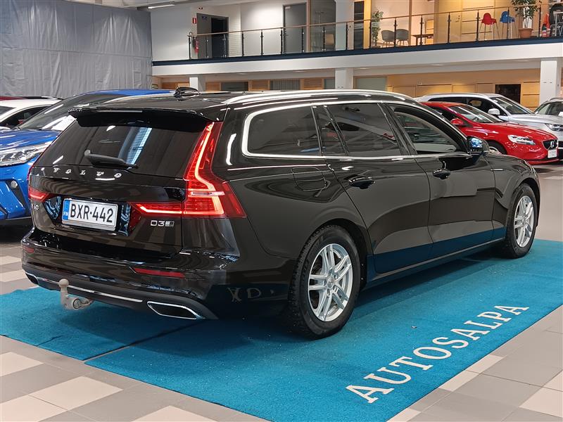 Volvo V60 2019, kuva 3/18