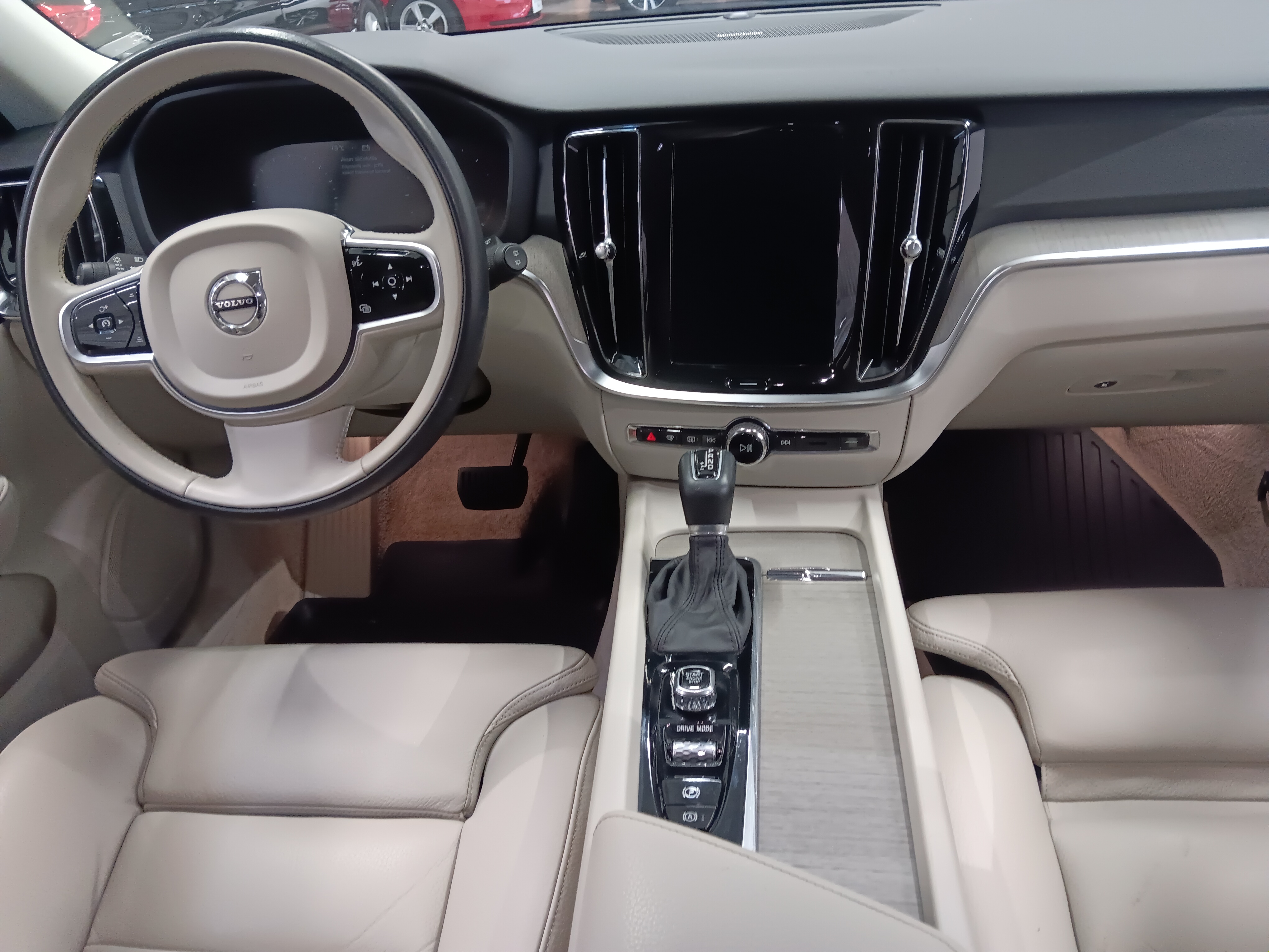 Volvo V60 D3 AWD BUSINESS INSCRIPTION AUT