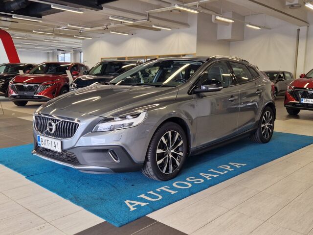 volvo V40 CROSS COUNTRY T3 CLASSIC AUT TAKUU 24KK/40TKM