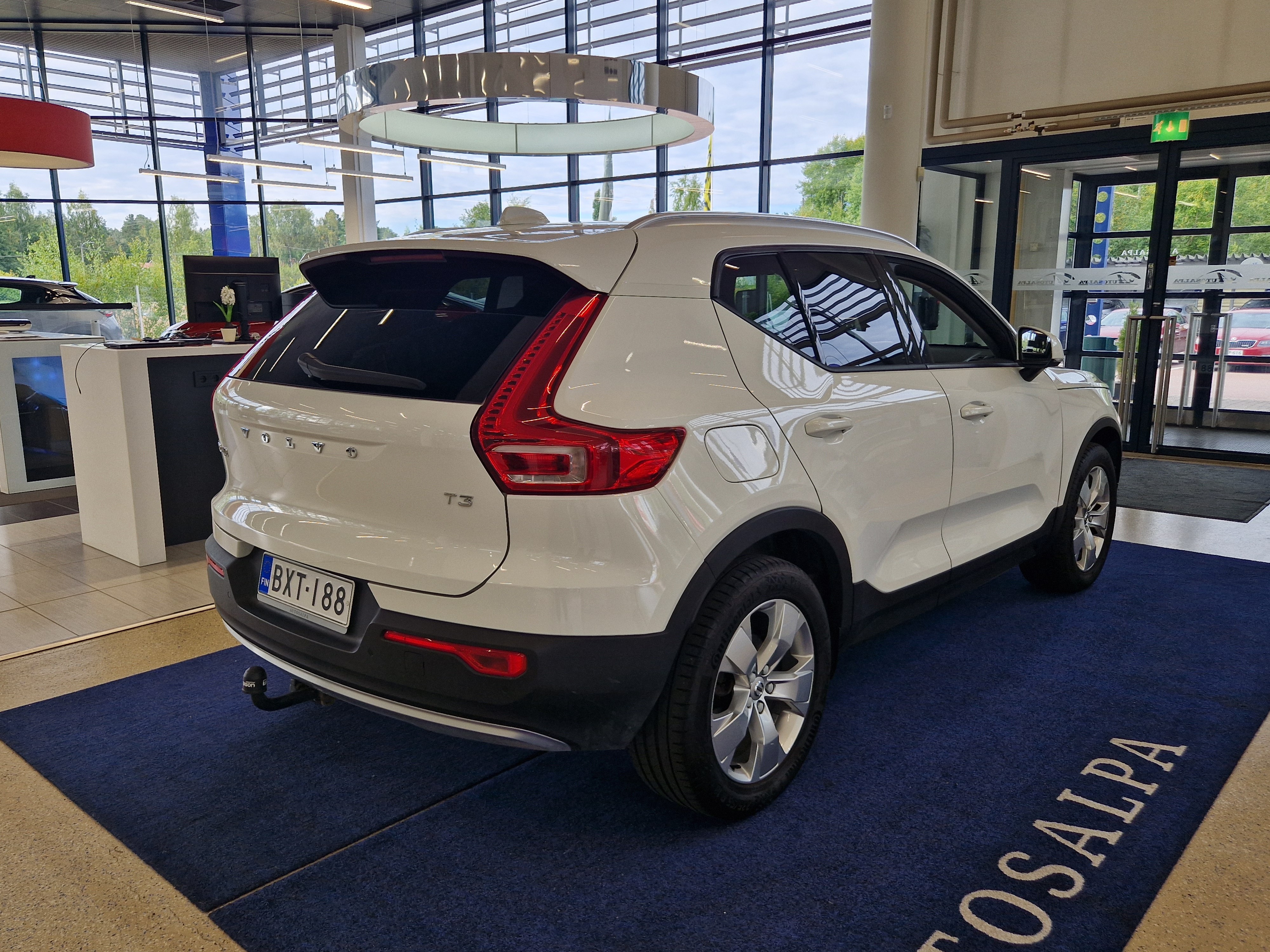Volvo XC40 T3 Business aut 2020, kuva 2/17
