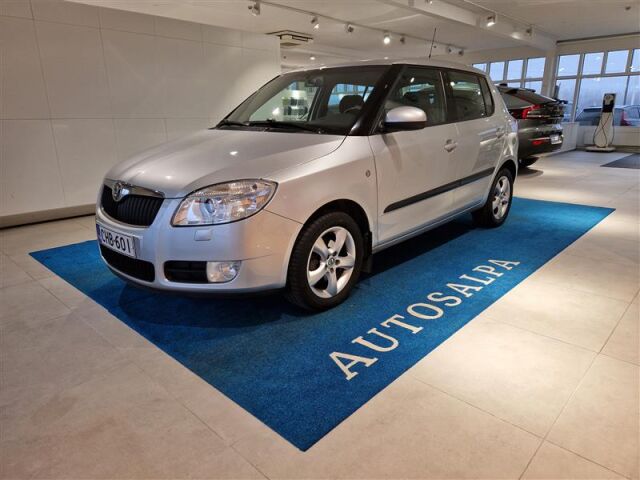 skoda FABIA 1,6 16V ELEGANCE