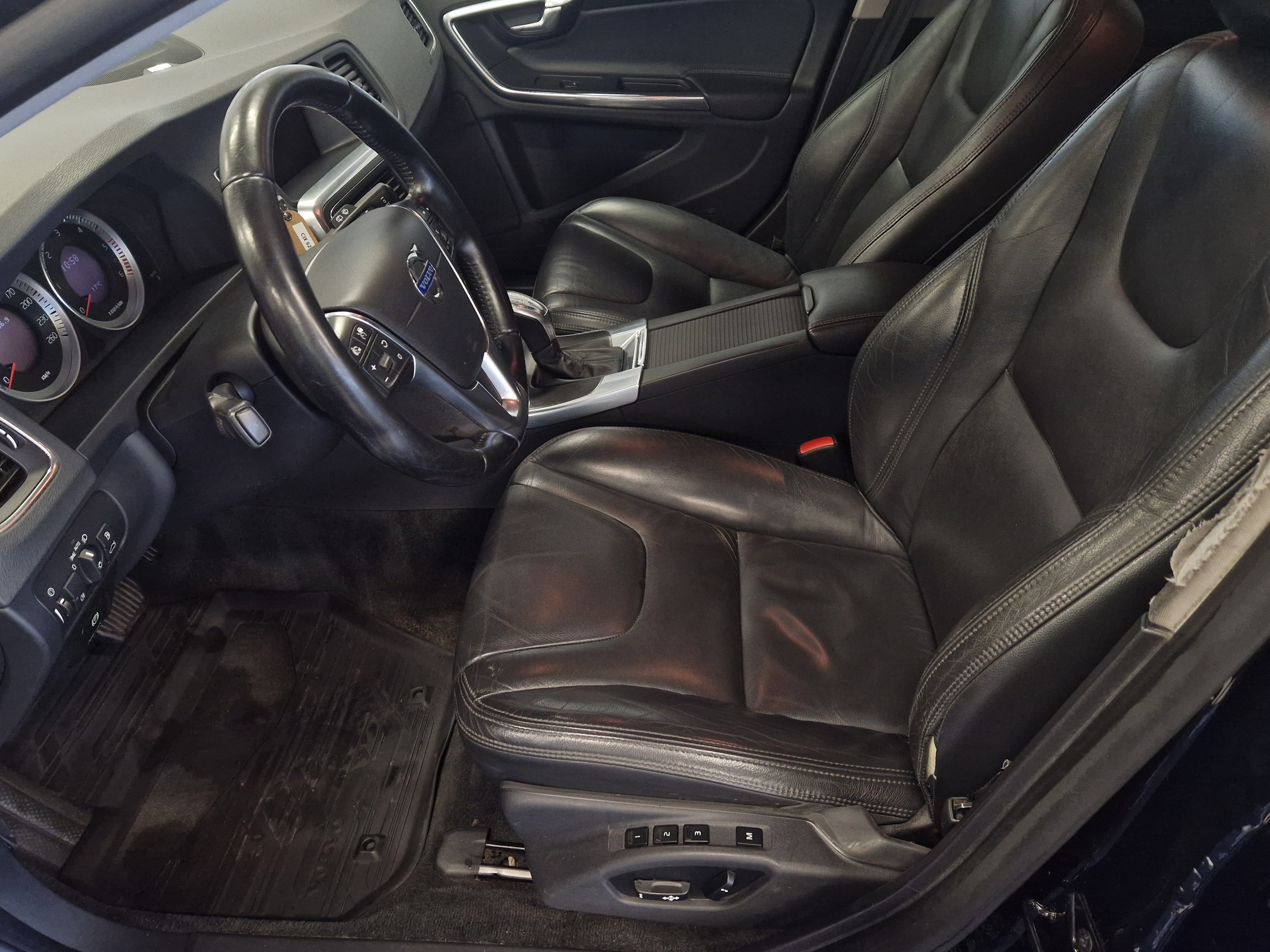 Volvo V60 D4 AWD SUMMUM BUSINESS AUT