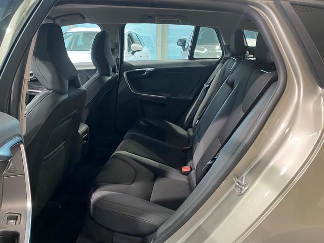 Volvo V60 T3 KINETIC