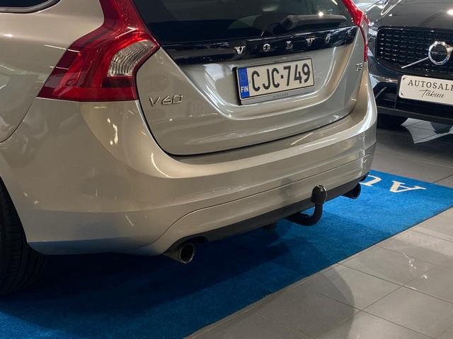 Volvo V60 T3 KINETIC