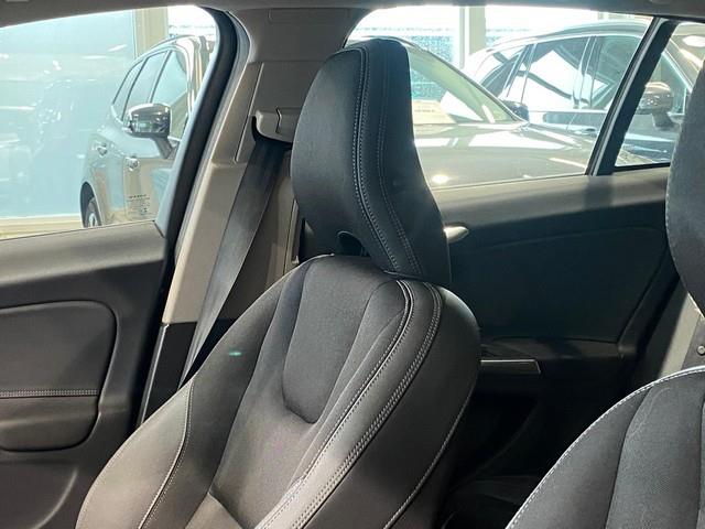 Volvo V60 T3 KINETIC