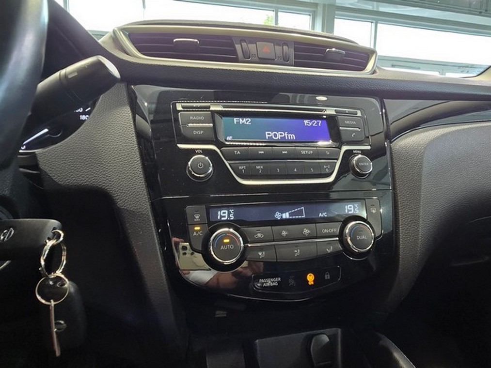 Nissan QASHQAI 1,2L ACENTA 2WD 6M/T SAFETY PACK
