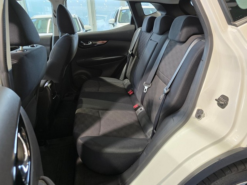 Nissan QASHQAI 1,2L ACENTA 2WD 6M/T SAFETY PACK