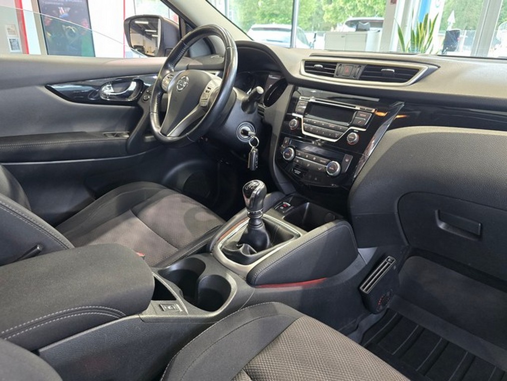 Nissan QASHQAI 1,2L ACENTA 2WD 6M/T SAFETY PACK