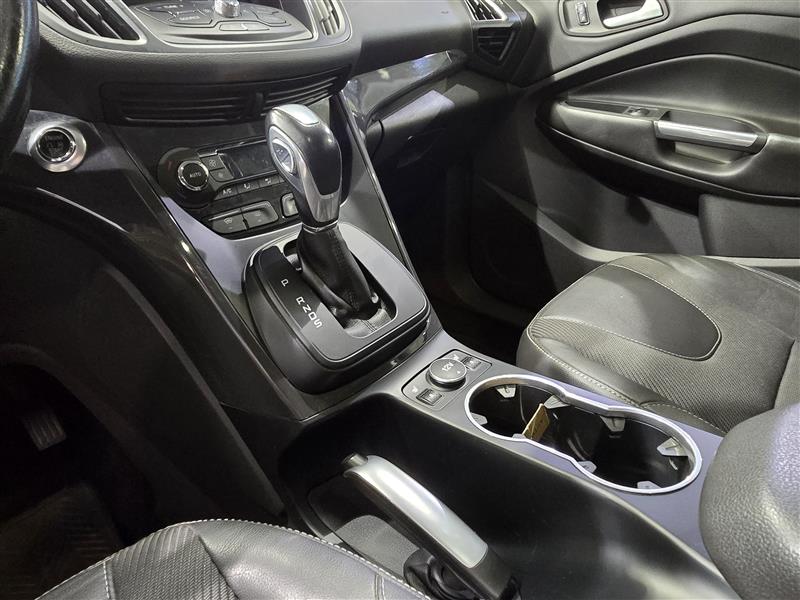 Ford KUGA 2,0 TDCI 150 HV POWERSHIFT AWD A6 TITANIUM BUSINES