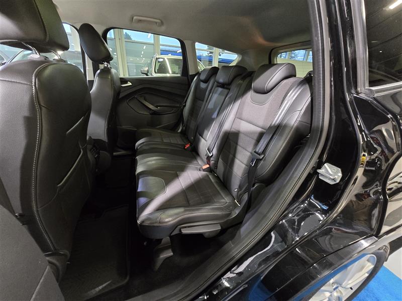 Ford KUGA 2,0 TDCI 150 HV POWERSHIFT AWD A6 TITANIUM BUSINES