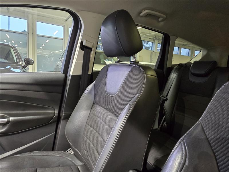 Ford KUGA 2,0 TDCI 150 HV POWERSHIFT AWD A6 TITANIUM BUSINES