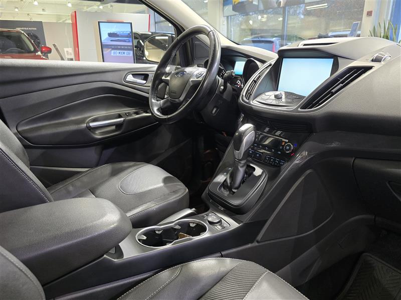 Ford KUGA 2,0 TDCI 150 HV POWERSHIFT AWD A6 TITANIUM BUSINES