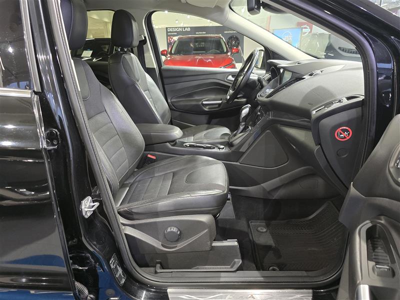 Ford KUGA 2,0 TDCI 150 HV POWERSHIFT AWD A6 TITANIUM BUSINES