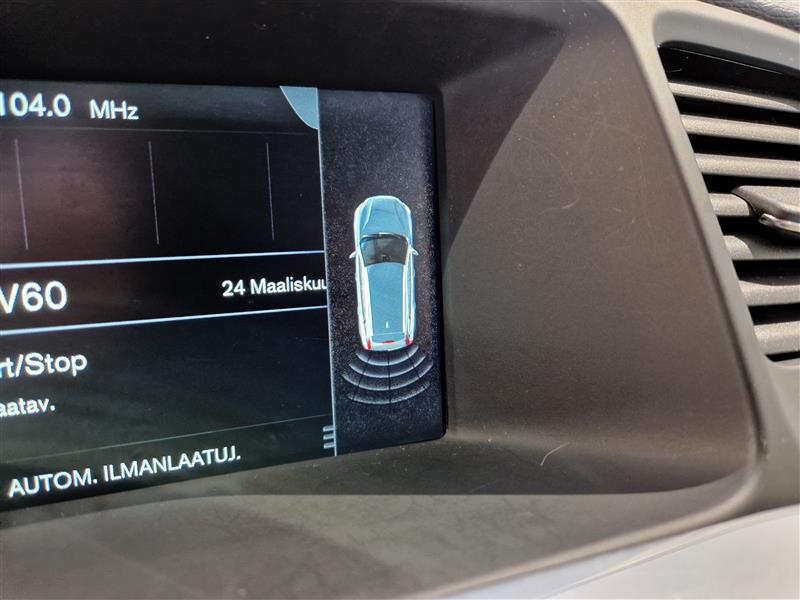 Volvo V60 D4 BUSINESS SUMMUM EDITION AUT
